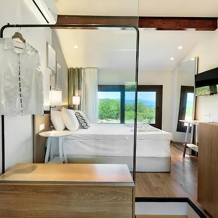 Dionysus & Ierissós