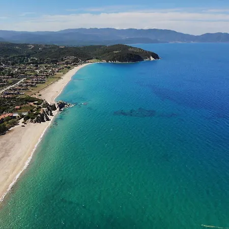 Dionysus & إيريسوس