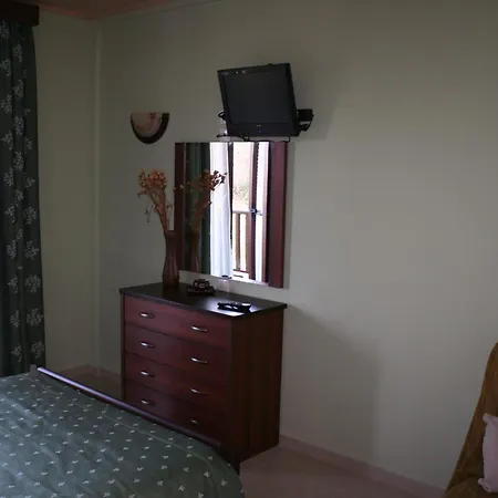 Apartament Dionysus & *