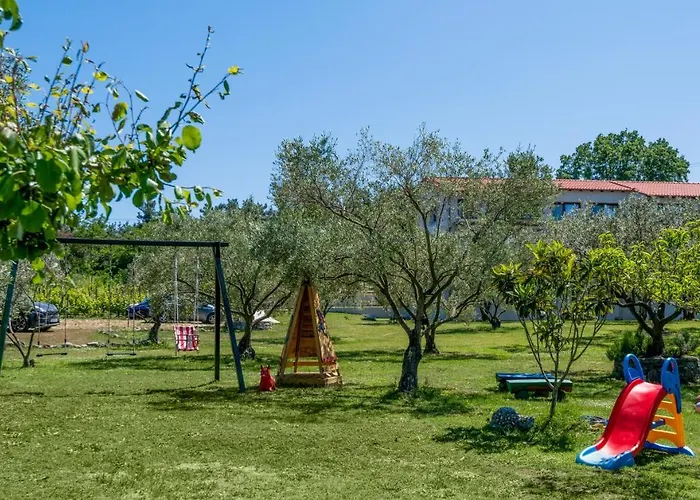 Dionysus & Appartement *