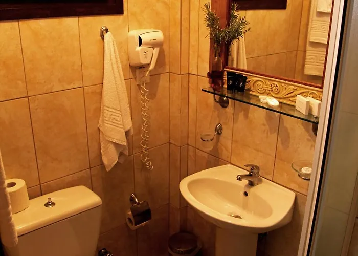 Dionysus & Appartement Ierissos